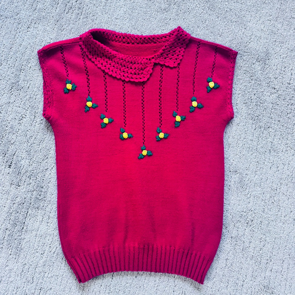 Vintage 50s Handmade Knit Sleeveless Sweater Embroidered Floral Wool Top - Picture 6 of 9